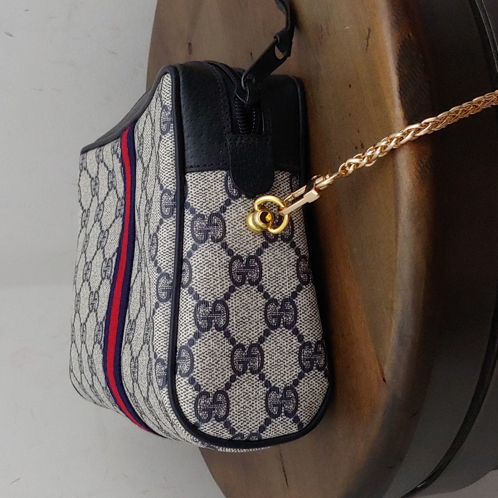 Authentic Vintage Gucci GG Monogram Supreme Web Clutch Fanny Bum Belt Crossbody - Picture 9 of 12